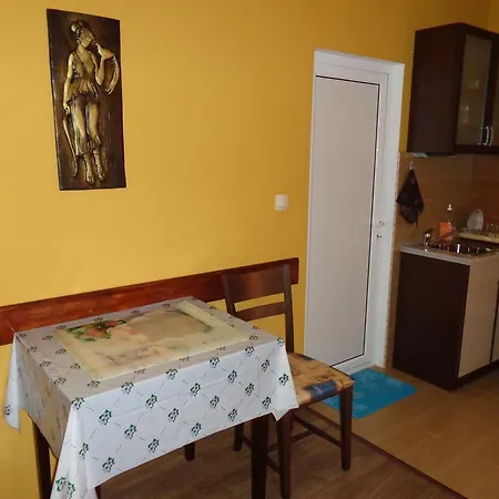 Casa de hóspedes Guest House Hill *
