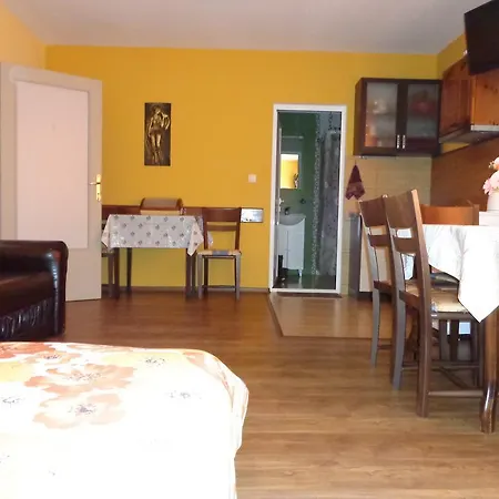 Guest House Hill
