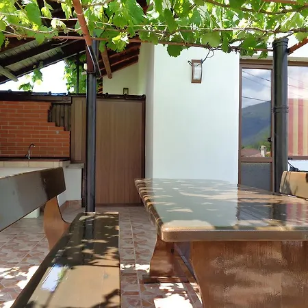 Casa de hóspedes Guest House Hill *